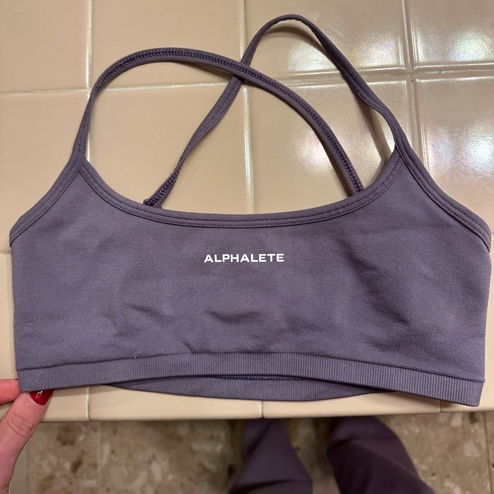 Alphalete Amplify cross back bra XS colour pomp - Picture 3 of 4